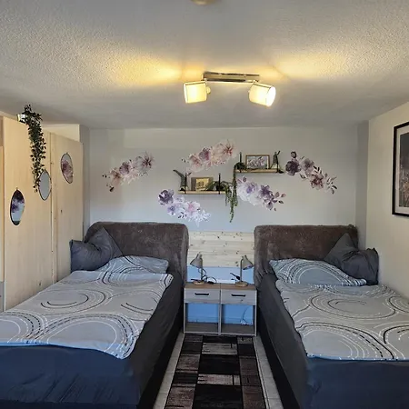 02 Angela アパート